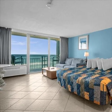 Image 7 - Hawaiian Inn Beach Resort, South Atlantic Avenue, Daytona Beach, FL 32118, USA - Condo for sale