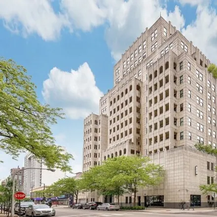 Buy this 3 bed condo on Elm Tower in 1151-1155 North Dearborn Street, Chicago