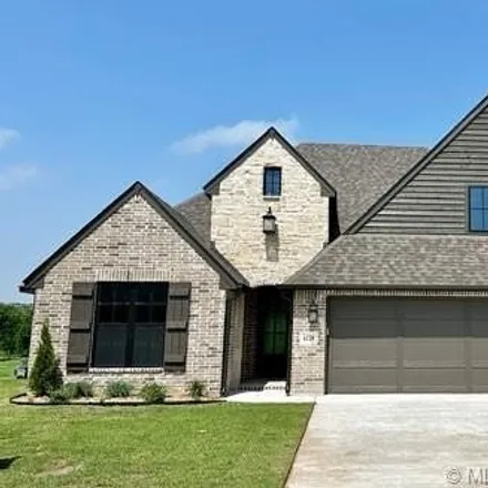 Buy this 3 bed house on South 194th East Avenue in Broken Arrow, OK 74314