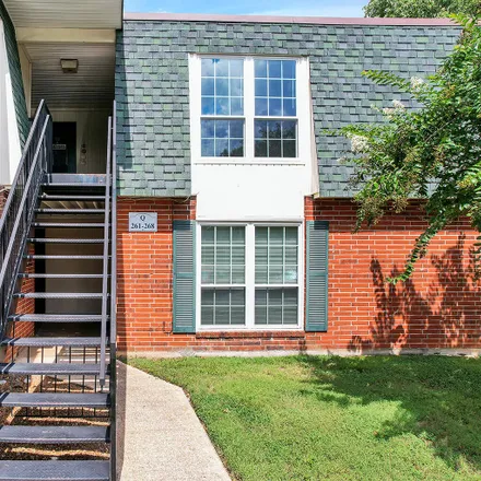 Image 2 - Signal View Condos, 900 Mountain Creek Road, Glendale, Chattanooga, TN 37405, USA - House for sale