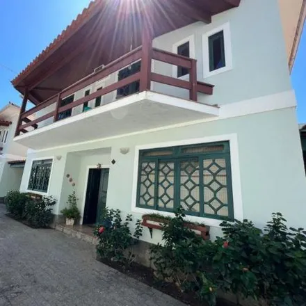 Buy this 3 bed house on Rua Farmacêutico Professor Rodolfo Albino in Camboinhas, Niterói - RJ