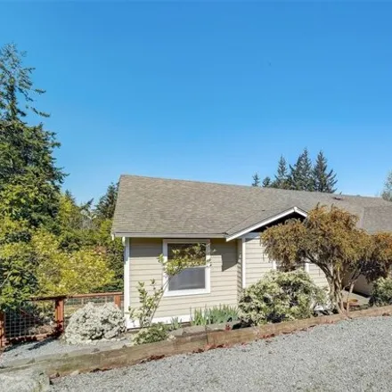 Buy this 2 bed house on 183 Sky Vista Place in Island County, WA 98282