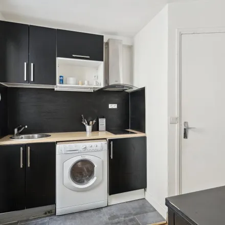 Image 2 - 11 Rue Guisarde, 75006 Paris, France - Apartment for rent