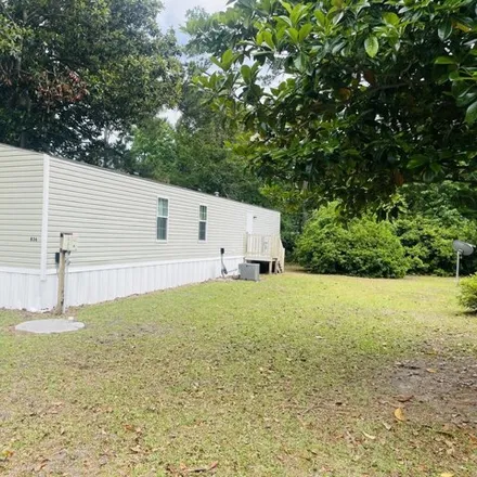 Buy this studio apartment on 872 Dogwood Drive in Sunset Beach, Brunswick County