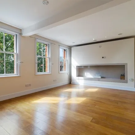 Rent this 3 bed townhouse on 11 Brechin Place in London, SW7 4QA