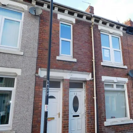 Rent this 2 bed apartment on Albert Avenue in Wallsend, NE28 8RZ