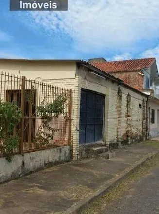 Buy this 2 bed house on Avenida Bom Sucesso in Parque da Matriz, Cachoeirinha - RS