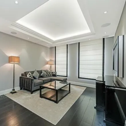 Image 2 - Run And Become, 4 Eccleston Street, London, SW1W 0SS, United Kingdom - Apartment for sale