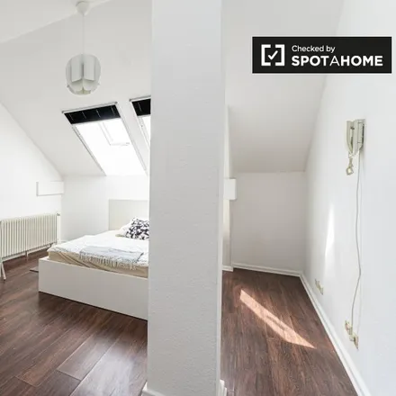 Rent this 6 bed room on Wilhelmine-Gemberg-Weg 1B in 10179 Berlin, Germany