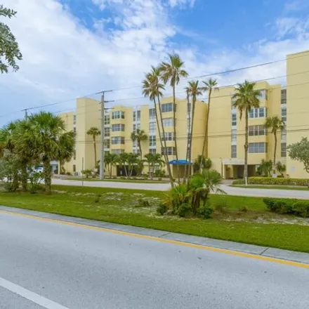 Buy this 2 bed condo on 299 East Osceola Lane in Cocoa Beach, FL 32931
