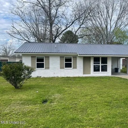 Buy this 3 bed house on 1423 2nd Street in Pelahatchie, Rankin County