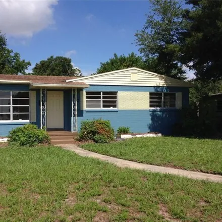 Buy this 3 bed house on 2932 Primrose Court in Orlando, FL 32803