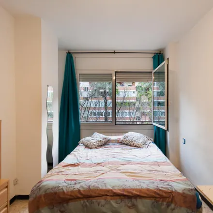 Image 3 - Passeig de la Zona Franca, 164, 08001 Barcelona, Spain - Room for rent