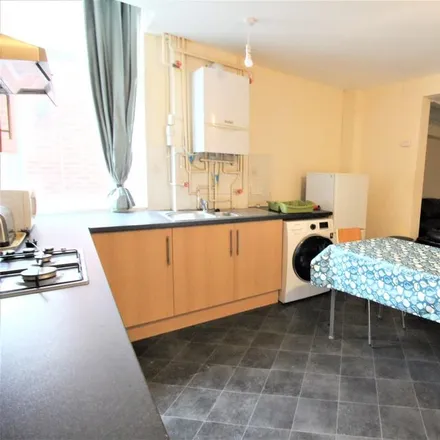 Rent this 4 bed apartment on 53 Bartholomew Street East in Exeter, EX4 3AJ