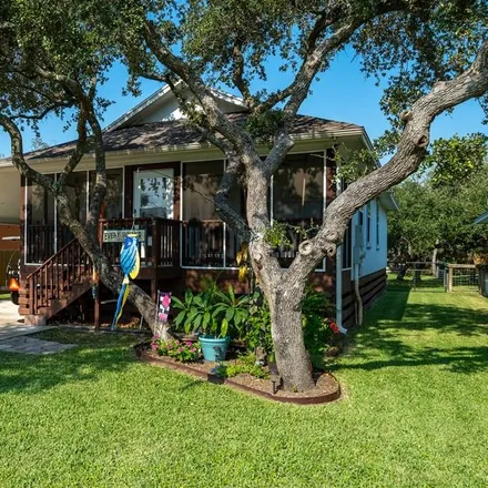 Buy this 2 bed house on 1017 South Fuqua Street in Rockport, TX 78382