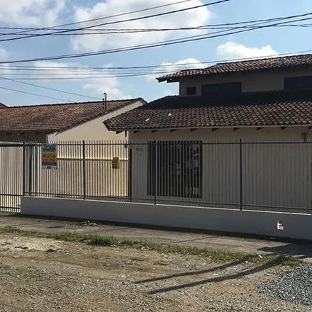 Rent this 2 bed house on Avenida Almirante Jaceguay 294 in Costa e Silva, Joinville - SC