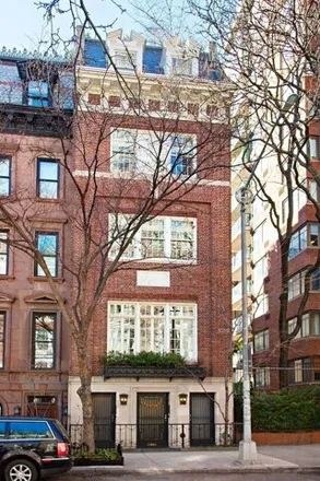 Image 2 - 110 East 70th Street, New York, NY 10021, USA - Townhouse for sale