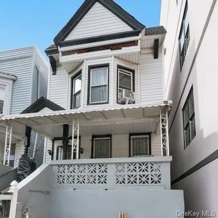 Buy this 5 bed house on 1407 Bryant Avenue in New York, NY 10459