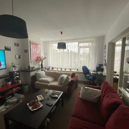 Rent this 3 bed apartment on Schoonegge 58 in 3085 CX Rotterdam, Netherlands