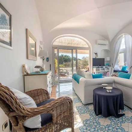 Image 8 - 80073 Capri NA, Italy - Apartment for rent