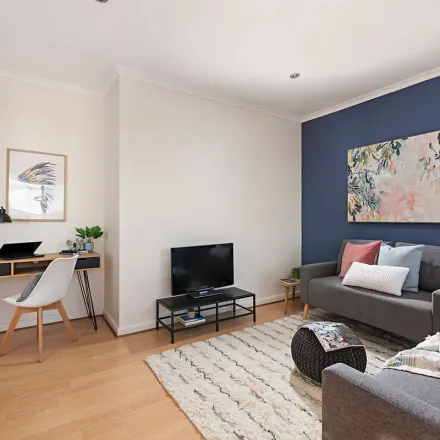 Image 5 - 235 Cotham Road, Kew VIC 3101, Australia - Apartment for rent