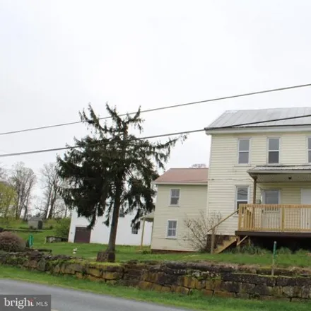 Rent this 3 bed house on 1311 Kramer Mill Road in Brecknock Township, PA 17517