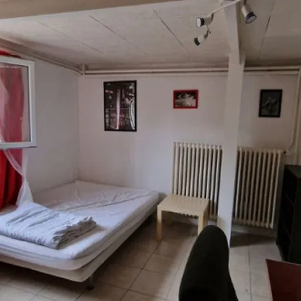 Rent this 1 bed apartment on 2 ter Rue Parmentier in 93220 Gagny, France
