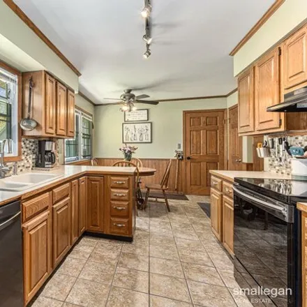 Image 3 - 14668 Lakeshore Trail, Rosy Mound, Grand Haven Charter Township, MI 49417, USA - House for sale