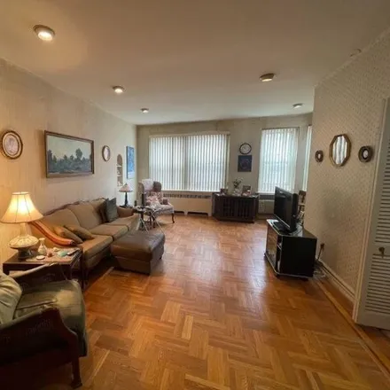 Image 2 - 8701 Shore Road, New York, NY 11209, USA - Apartment for sale