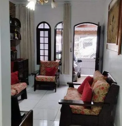 Buy this 3 bed house on Rua Caiubi in Jardim Stella, Santo André - SP