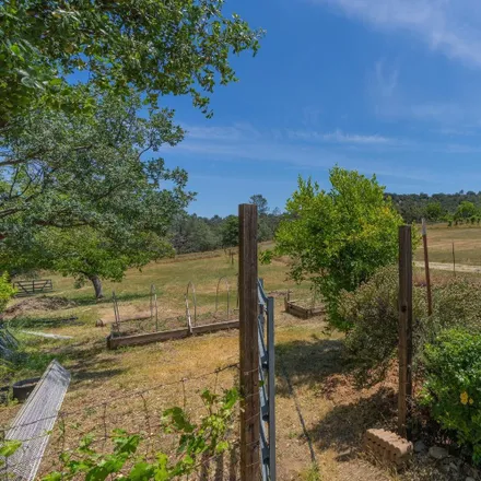 Image 7 - 9089 Old Toll Road, Mokelumne Hill, Calaveras County, CA 95245, USA - House for sale
