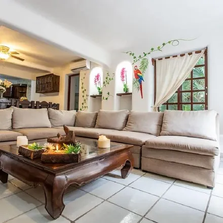 Rent this 4 bed house on Playacar Fase 2 in 77717 Playa del Carmen, ROO