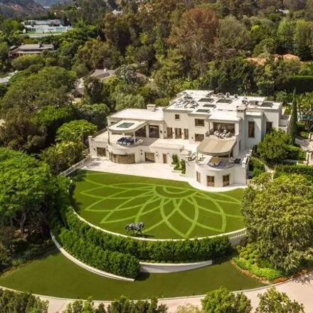 Image 4 - 1210 Benedict Canyon Drive, Beverly Hills, CA 90210, USA - House for sale