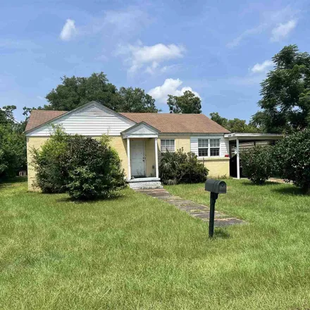 Buy this 2 bed house on 1111 North U Street in Pensacola, FL 32505