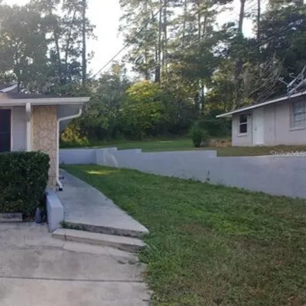 Rent this 1 bed apartment on 11688 Southeast 57th Court in Belleview, FL 34420