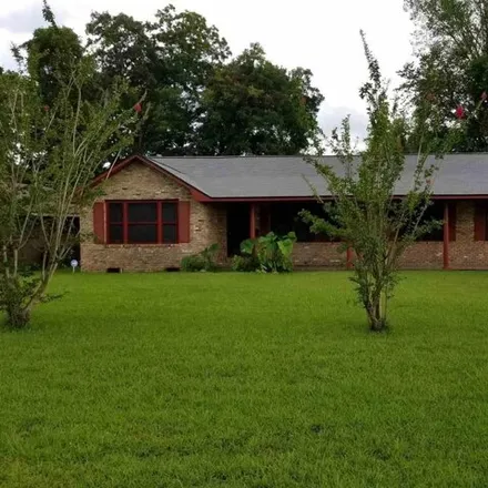 Rent this 4 bed house on 4504 Crown Avenue in Glen Oaks, Baton Rouge