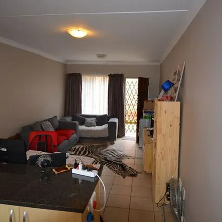 Image 6 - Dawie Street, Tshwane Ward 101, Gauteng, South Africa - Apartment for rent