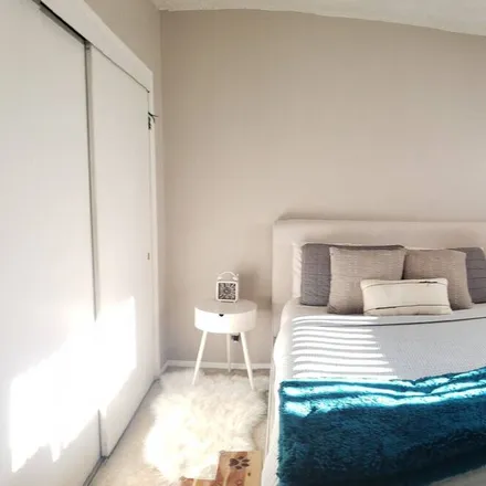 Rent this 1 bed apartment on Los Angeles