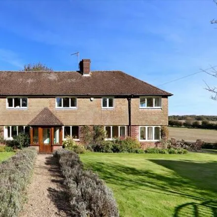 Buy this 4 bed house on Dummer Grange Farm in Duxford Lane, Basingstoke and Deane