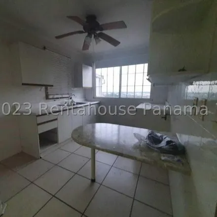 Rent this 3 bed apartment on Calle 4 Occidente in Distrito San Miguelito, Panamá