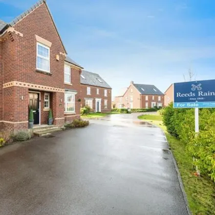 Buy this 6 bed house on Belvedere Drive in Chapelford, Warrington