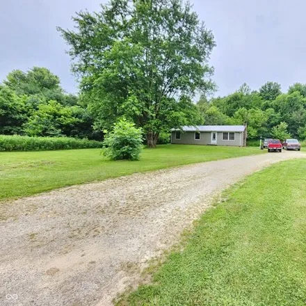 Image 1 - 12078 State Road 121, Laurel, Indiana, 47024 - House for sale