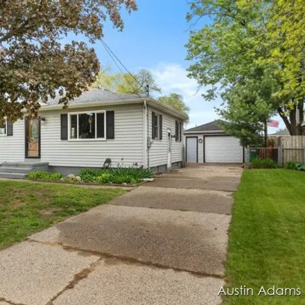 Buy this 3 bed house on 414 44th Street Southeast in Kentwood, MI 49548