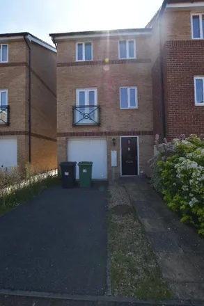Rent this 3 bed townhouse on unnamed road in Peterborough, PE7 8NU
