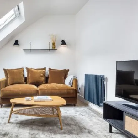 Rent this 2 bed apartment on 17 Rue de Turbigo in 75002 Paris, France