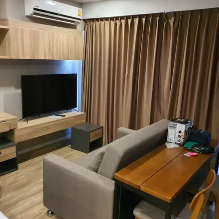 Rent this 1 bed apartment on unnamed road in Chan Saphan 3, Sathon District