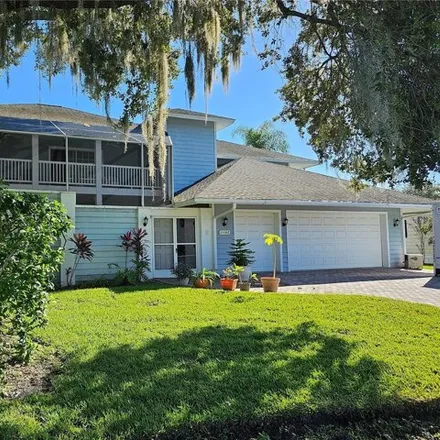 Buy this 3 bed house on Paradise Lakes Blvd in Pasco County, FL 34639