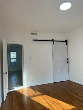 Image 6 - Day Square, 8 Shelby Street, Boston, MA 02298, USA - Apartment for rent
