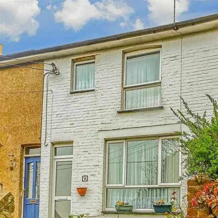 Buy this 2 bed townhouse on Appledurcome Terrace in Saint John's Road, Ventnor