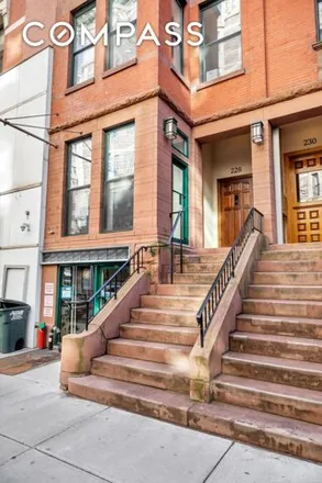 Rent this studio house on 228 West 75th Street in New York, NY 10023